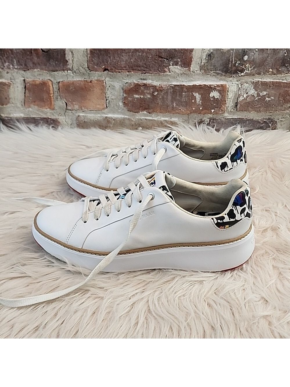 Cole Haan Women's GrandPro Topspin Sneakers White/Graffiti, Size 9B - Picture 6 of 17